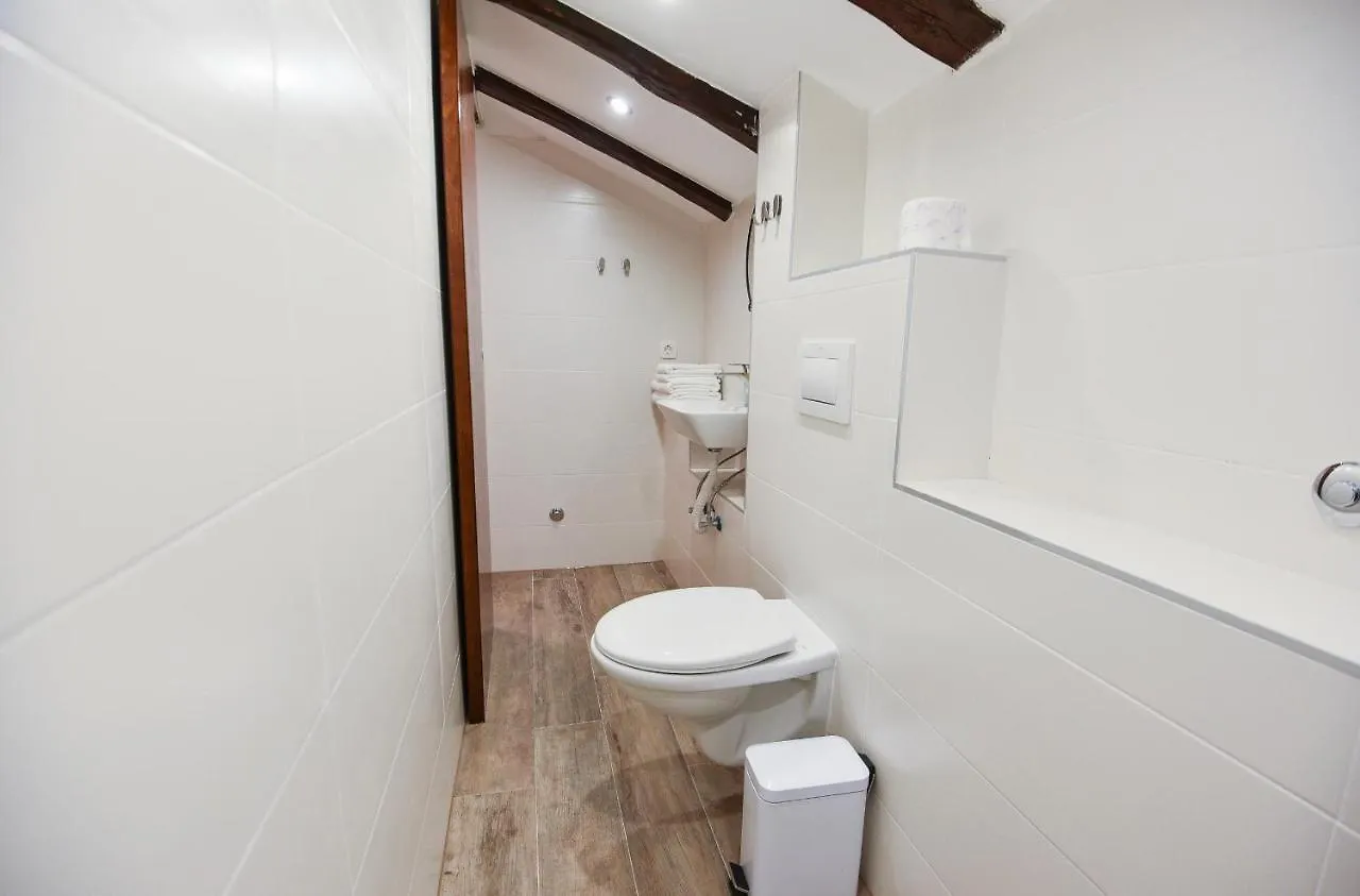 Apartment Old Town Rooms 1 Pula